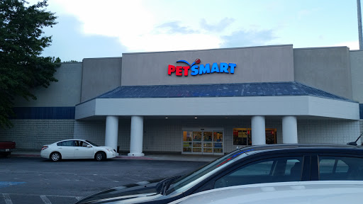 PetSmart, 2150 Paxton Ln SW, Lilburn, GA 30047, USA, 