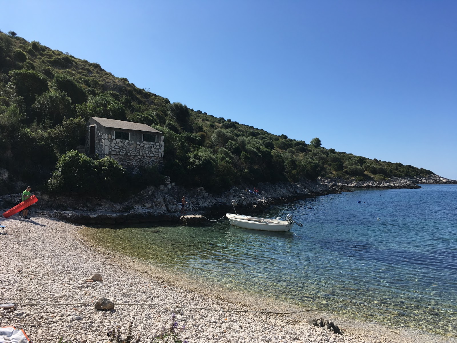 Foto de Brbinjscica Bay - buen lugar amigable para mascotas para vacacionar