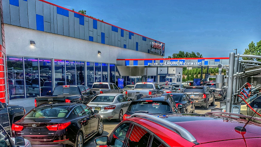 Launch Car Wash en Tulsa