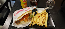 Plats et boissons du Restaurant turc Istanbul Concept Kebab à Lille - n°2