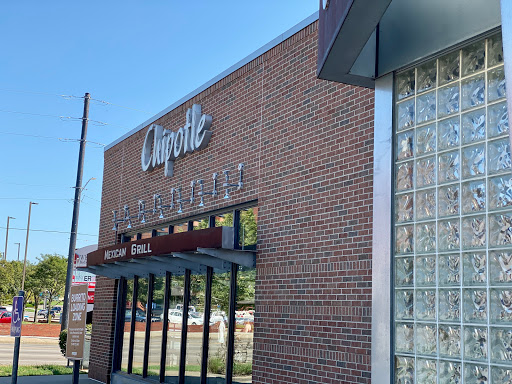 Mexican Restaurant «Chipotle Mexican Grill», reviews and photos, 515 N Hillside St, Wichita, KS 67214, USA