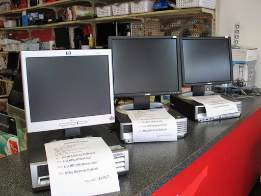 Computer Repair Service «Chicago Community Computer Service», reviews and photos, 8251 S Kedzie Ave, Chicago, IL 60652, USA