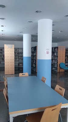 Biblioteca de Fuente Palmera C. del Rey, 0 S/N, 14120 Fuente Palmera, Córdoba, España