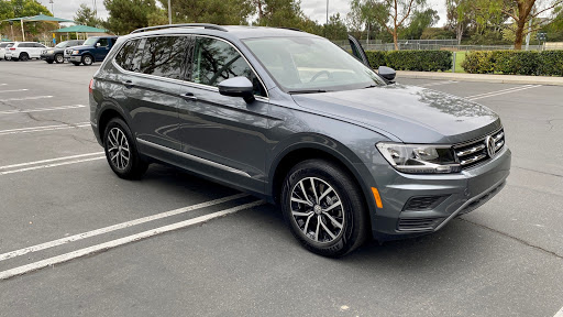 Volkswagen Dealer «AutoNation Volkswagen Las Vegas», reviews and photos, 6375 W Sahara Ave, Las Vegas, NV 89146, USA