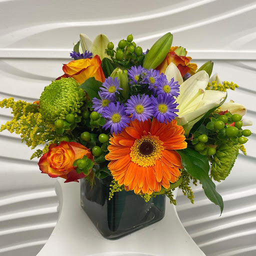 Florist «Lake Eola Florist», reviews and photos, 116 E Central Blvd, Orlando, FL 32801, USA