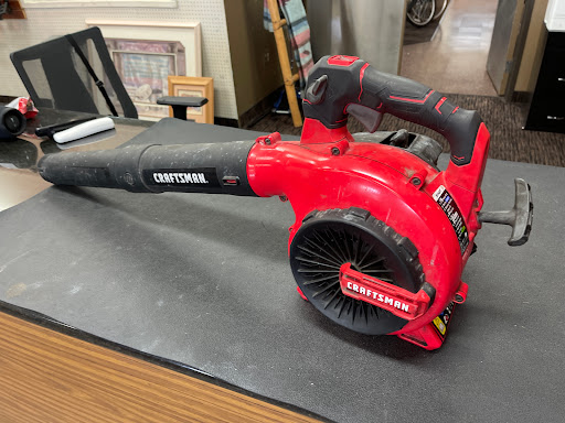 Pawn Shop «B & B Pawn and Gold», reviews and photos, 1107 E Main St, Mesa, AZ 85203, USA