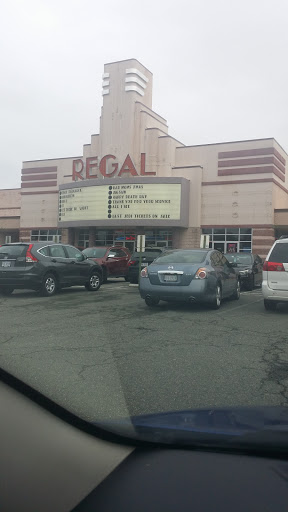 Movie Theater «Regal Cinemas Virginia Center 20», reviews and photos, 10091 Jeb Stuart Pkwy, Glen Allen, VA 23059, USA