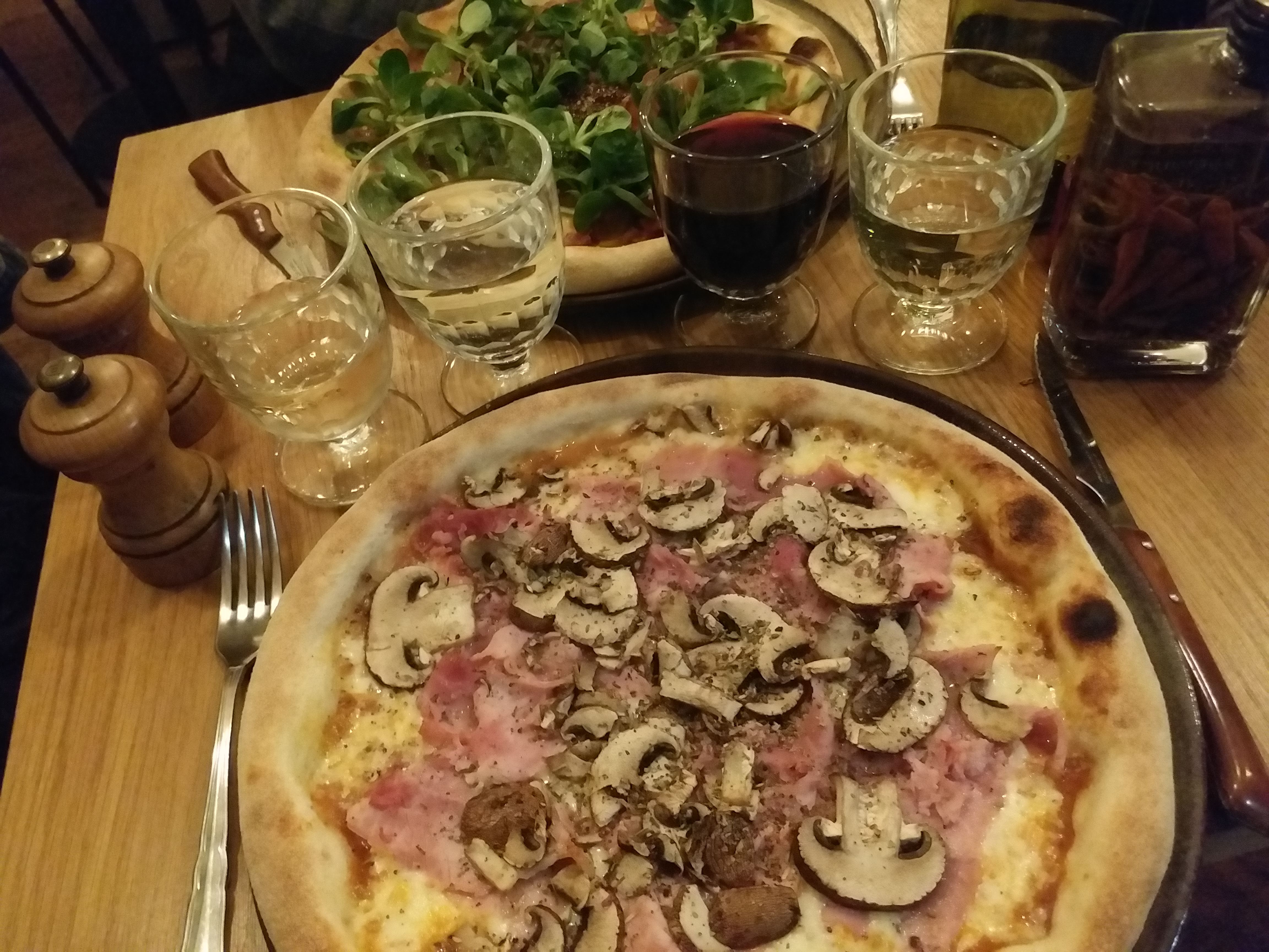 Photo n° 1 de l'avis de MyungAh.A fait le 07/02/2019 à 21:34