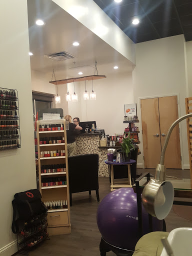 Hair Salon «Luxuria Salon & Spa», reviews and photos, 18207 Hillcrest Ave, Olney, MD 20832, USA