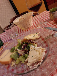 Photo n°46 de Le P'tit Bouchon Dijonnais à Dijon ()