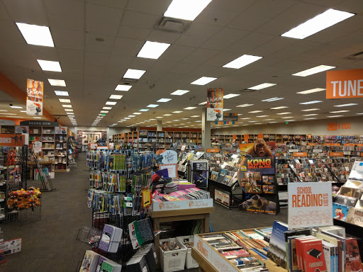 Used Book Store «2nd & Charles», reviews and photos, 6606 S Parker Rd, Aurora, CO 80016, USA