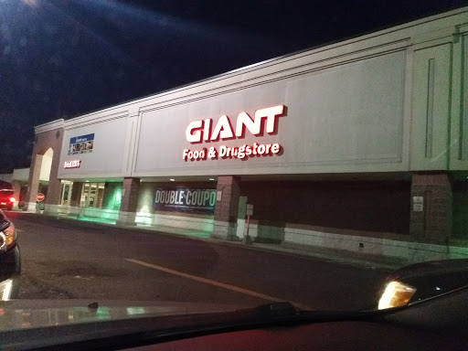 Grocery Store «Giant Food Stores», reviews and photos, 136 Kline Vlg, Harrisburg, PA 17104, USA