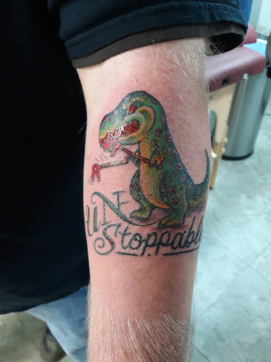 Tattoo Shop «Electro Magnetic Tattoo Studio», reviews and photos, 1005 Canal Dr, Chesapeake, VA 23323, USA