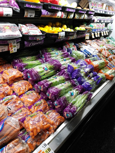 Supermarket «Tops Friendly Markets», reviews and photos, 425 Niagara St, Buffalo, NY 14201, USA