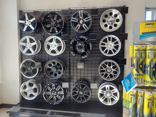 Car Repair and Maintenance «Pep Boys Auto Service & Tire», reviews and photos, 1437 Sunrise Plaza Dr, Clermont, FL 34714, USA