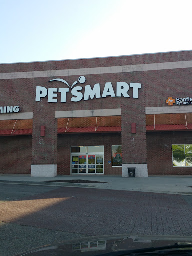 Pet Supply Store «PetSmart», reviews and photos, 9870 Brook Rd, Glen Allen, VA 23059, USA