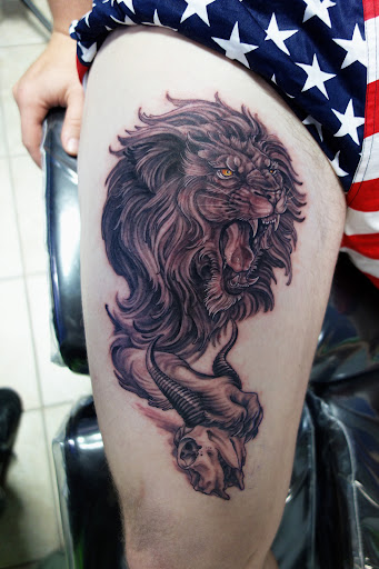 Explore destiny 2 tattoo ideas, creative tattoo ideas in Lawrence, available at Red 5 Tattoo