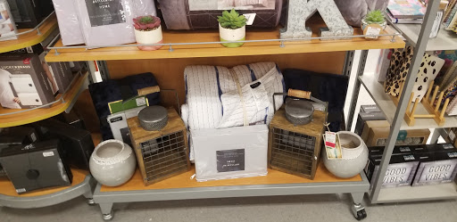 Department Store «T.J. Maxx», reviews and photos, 114 Golden Isles Plaza, Brunswick, GA 31525, USA