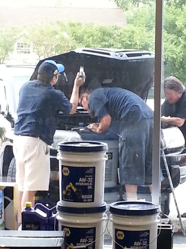 Auto Parts Store «NAPA Auto Parts - Auto Parts Of Palatine», reviews and photos, 855 W Northwest Hwy, Palatine, IL 60067, USA