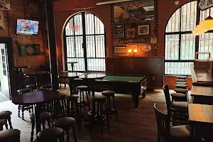Dunne's Irish Bar and Restaurant image