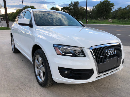 Used Car Dealer «Luxury Unlimited Auto Sales», reviews and photos, 11912 Potranco Rd, San Antonio, TX 78253, USA