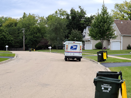 Post Office «United States Postal Service», reviews and photos, 122 N Wheaton Ave, Wheaton, IL 60187, USA