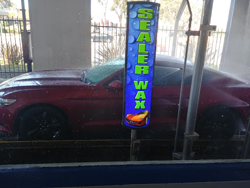Oil Change Service «GENIE CAR WASH & LUBE - W POINT LOM», reviews and photos, 3949 W Point Loma Blvd, San Diego, CA 92110, USA