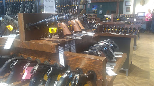 Sporting Goods Store «Brownells, Inc.», reviews and photos, 3006 Brownells Pkwy, Grinnell, IA 50112, USA