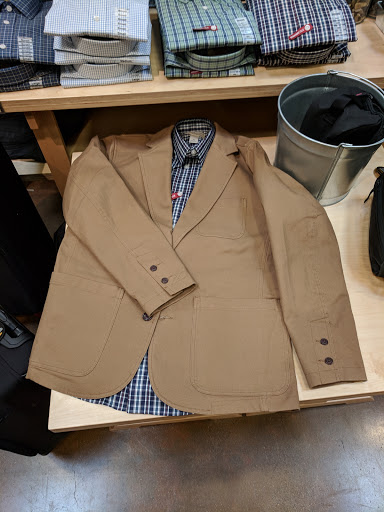 Clothing Store «Duluth Trading Company», reviews and photos, 252 57th Ave NE, Fridley, MN 55432, USA