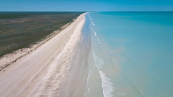 Foto af Eighty Mile Beach og bosættelsen