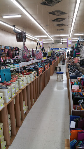 Shoe Store «Bob Jones Shoes», reviews and photos, 1914 Grand Blvd, Kansas City, MO 64108, USA