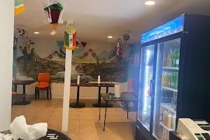 El Paraiso Restaurant y Taqueria image