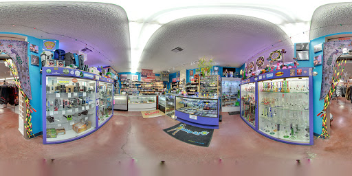 Tobacco Shop «The Melting Pot World Emporium & Smoke Shop», reviews and photos, 1049 S Virginia St, Reno, NV 89502, USA