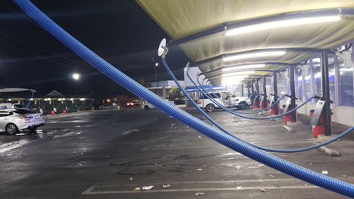 Car Wash «South Gate Car Wash», reviews and photos, 3900 Firestone Blvd, South Gate, CA 90280, USA
