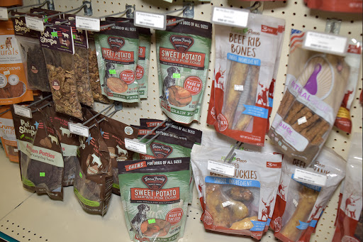 Pet Store «Pet World - Auburndale», reviews and photos, 3637 Havendale Blvd, Auburndale, FL 33823, USA