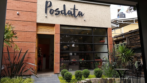 Posdata Boutique Floral