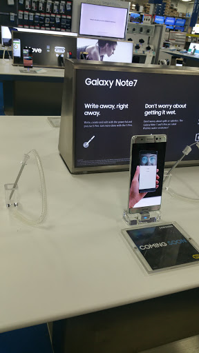 Electronics Store «Best Buy», reviews and photos, 26 Plaza Dr, Fairview Heights, IL 62208, USA