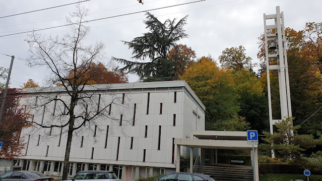 Rezensionen über Bibliothèque Montriond – les Bibliothèques de la Ville de Lausanne in Montreux - Buchhandlung