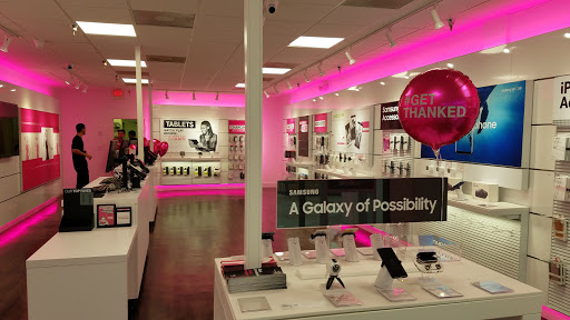 Shopping Mall «DeSoto Square Mall», reviews and photos, 303 301 Blvd W, Bradenton, FL 34205, USA