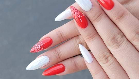 Privé Nail Bar 95765