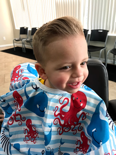 Barber Shop «Perfection Barber Shop», reviews and photos, 1011 Little East Neck Rd N, West Babylon, NY 11704, USA