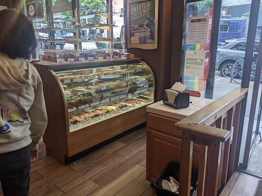 Chocolate Shop «Rocky Mountain Chocolate Factory», reviews and photos, 1419 1st Ave, Seattle, WA 98101, USA