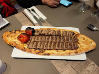 Kebab du Restaurant de spécialités perses Restaurant Téhéran à Paris - n°5