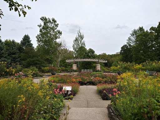 Matthaei Botanical Gardens, 1800 N Dixboro Rd, Ann Arbor, MI 48105