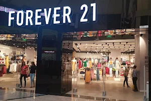 Forever 21 - Amanora Mall, Hadapsar, Pune image