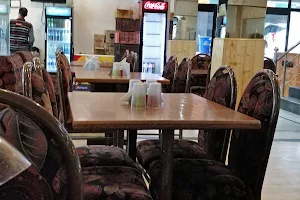 Manali food corner and madras cafe image
