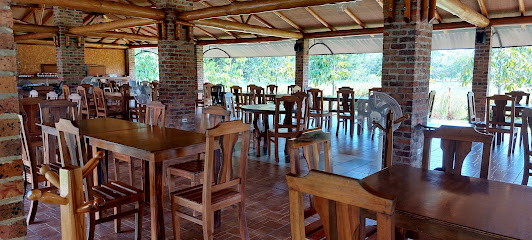 Restaurante Madera y Tierra - Tame, Arauca, Colombia