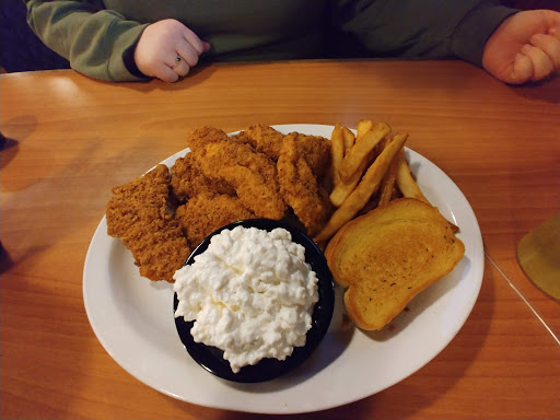 Bowling Alley «City Limits East», reviews and photos, 2120 E Saginaw Hwy, East Lansing, MI 48823, USA