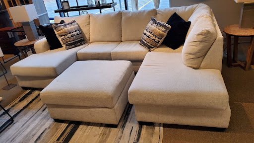 Furniture Store «Ashley HomeStore», reviews and photos, 905 Perimeter Dr, Schaumburg, IL 60173, USA