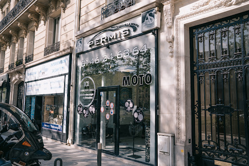 As Permis à Neuilly-sur-Seine, Hauts-de-Seine